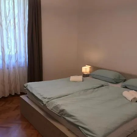 Nona Polda Kobarid