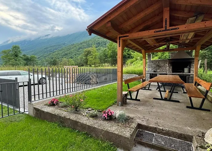 Nona Polda Apartment